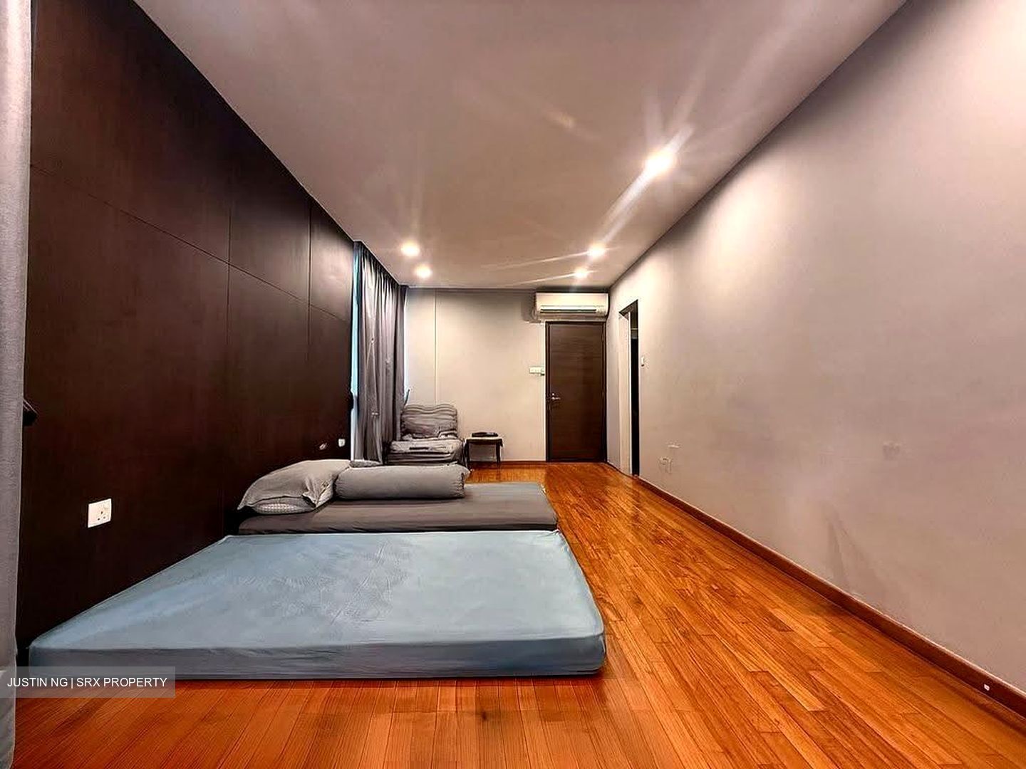Bedok Reservoir Road (D16), Semi-Detached #637775241